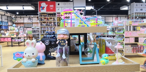精品店利潤空間與選址策略 百貨視角下的深度解析
