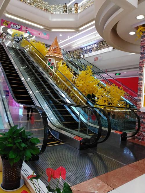 民生百貨 老百姓自己的商場，為何能歷經風雨依然堅挺？